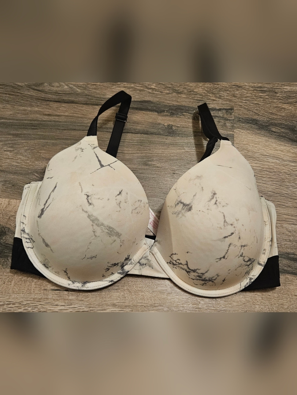 PINK Victoria's Secret Marble Print T-Shirt Bra - White & Black